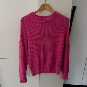 Aritzia WILFRED Essential Chenille Knit Pink Crew Neck Sweater, Size M